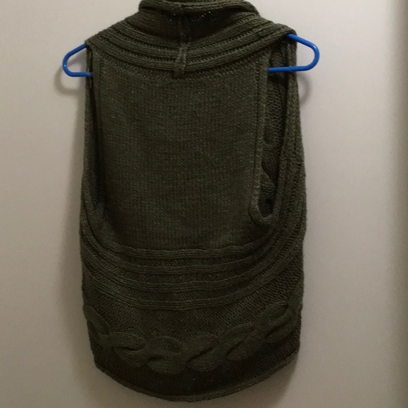 Mossimo Supply Co. Vest Size M Army Green - Picture 3 of 6